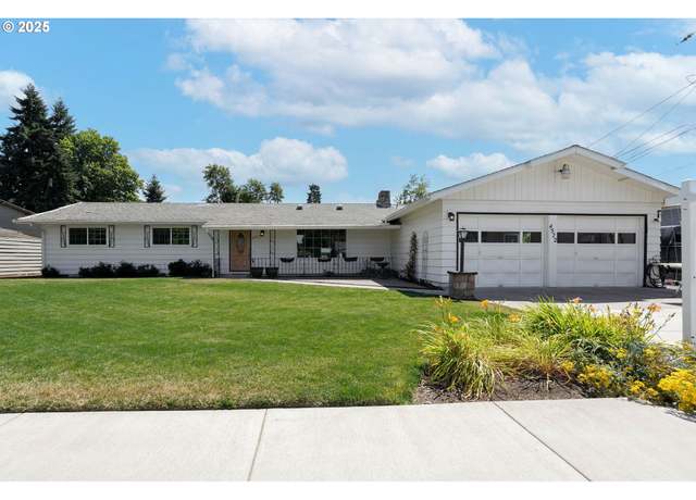 Property at 4572 NE Hayesville Dr, Salem, OR 97305, 4 beds, 2 baths