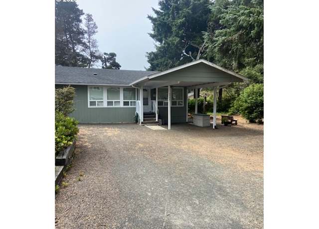 Property at 4590 Perpetua St, Florence, OR 97439, 2 beds, 1.5 baths