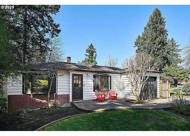 Property at 2728 Agate St, Eugene, OR 97403, 3 beds, 2 baths