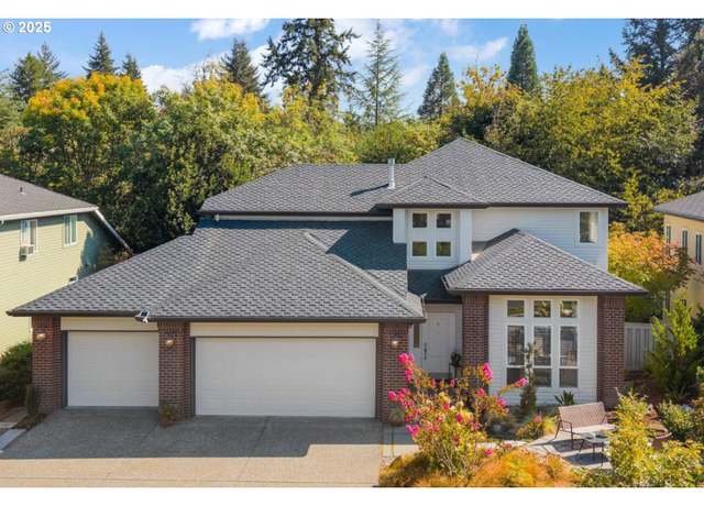Property at 10748 SW Oriole Cir, Beaverton, OR 97007, 3 beds, 2.5 baths