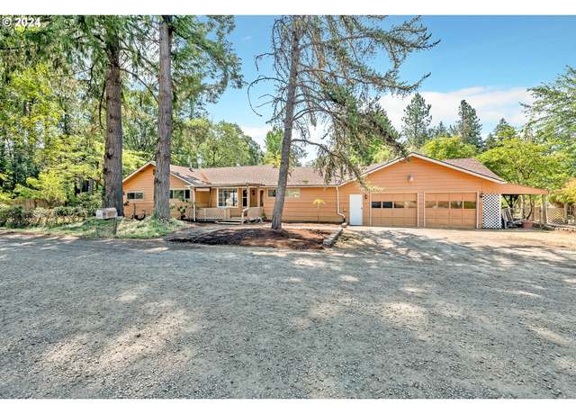 Property at 25804 Wiggins Ln, Veneta, OR 97487, 3 beds, 2 baths