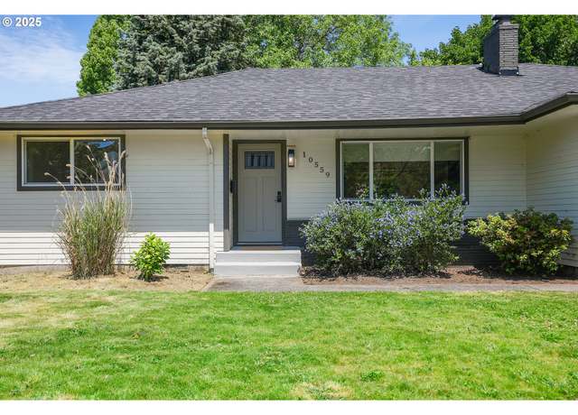 Property at 10559 NE Thompson St, Portland, OR 97220, 3 beds, 1.5 baths