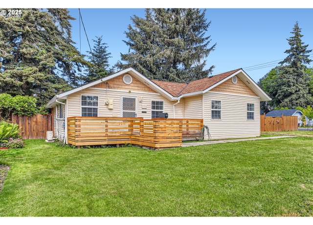 Property at 1834 C St, Forest Grove, OR 97116, 3 beds, 2 baths