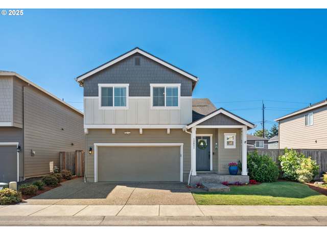 Property at 13021 NE 115th St, Vancouver, WA 98682, 4 beds, 2.5 baths