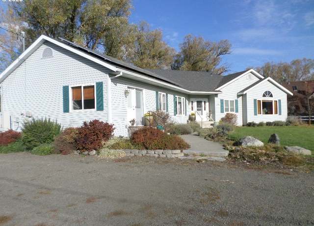 Property at 405 Residence St, Enterprise, OR 97828, 4 beds, 3 baths