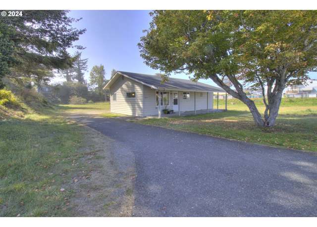 Property at 94200 Austin Ct, Gold Beach, OR 97444, 2 beds, 1 bath