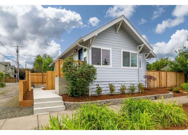 Property at 358 W 15th Ave, Eugene, OR 97401, 4 beds, 3 baths