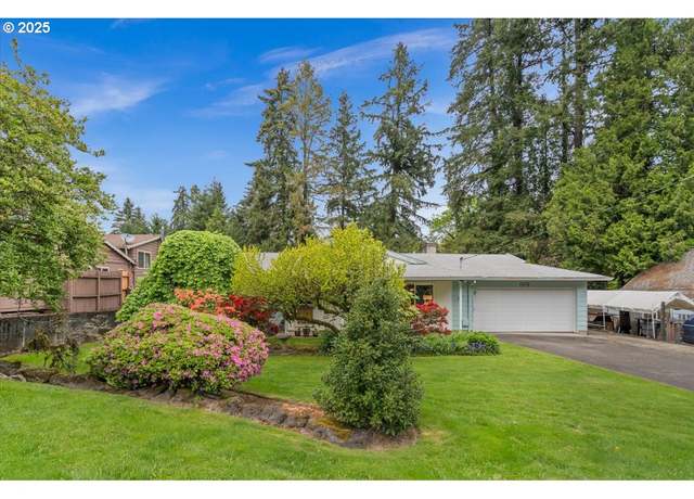 Property at 1415 SE Anspach St, Milwaukie, OR 97267, 3 beds, 1.5 baths