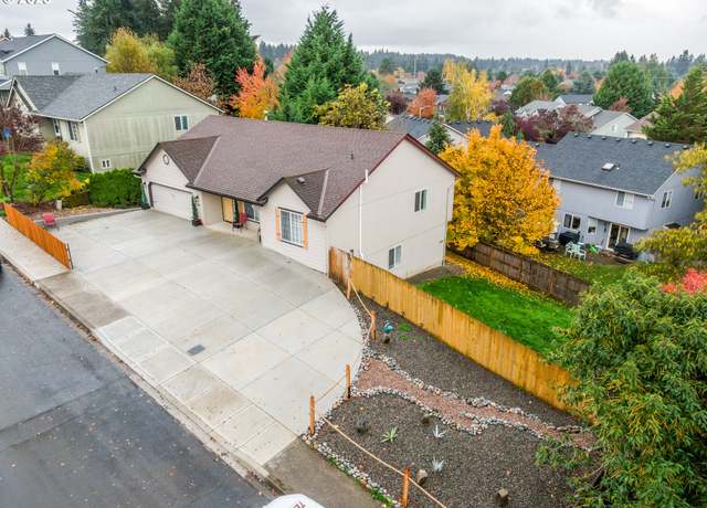 Property at 3412 NE 166th Ave, Vancouver, WA 98682, 7 beds, 4.5 baths