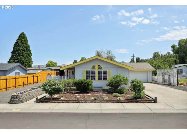 Property at 924 Honey DO St, The Dalles, OR 97058, 3 beds, 2 baths