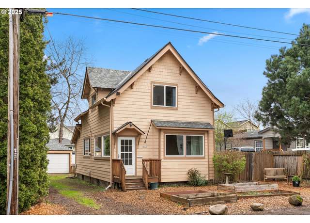 Property at 8059 SE Main St, Portland, OR 97215, 3 beds, 2 baths
