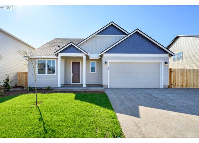 Property at 2403 W 7th Ave, Junction City, OR 97448, 4 beds, 3 baths