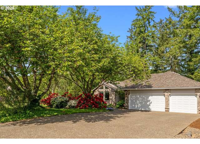 Property at 4509 NE Blue Heron Ct, Newberg, OR 97132, 4 beds, 3.5 baths