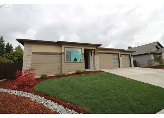 Property at 4802 NE 132nd Cir, Vancouver, WA 98686, 4 beds, 3.5 baths