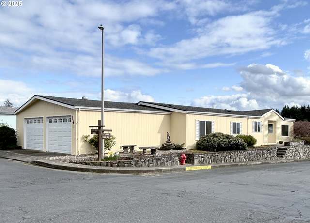 Property at 17401 SE 39th St #141, Vancouver, WA 98683, 2 beds, 2 baths