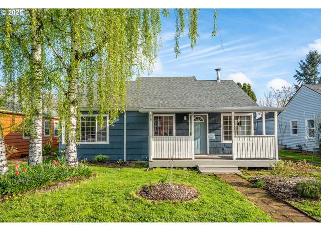 Property at 9319 SE Taylor St, Portland, OR 97216, 3 beds, 1.5 baths