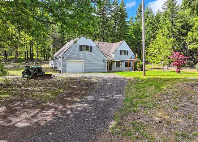 Property at 25 Pearce Rd, White Salmon, WA 98672, 3 beds, 2 baths
