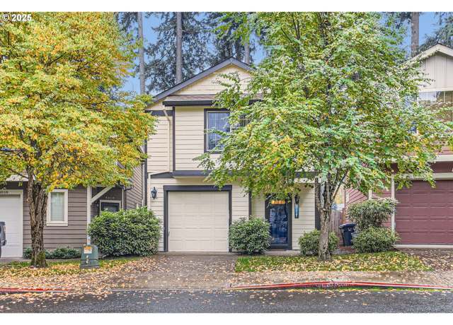 Property at 8006 SE Sporri Ln, Milwaukie, OR 97267, 3 beds, 2.5 baths