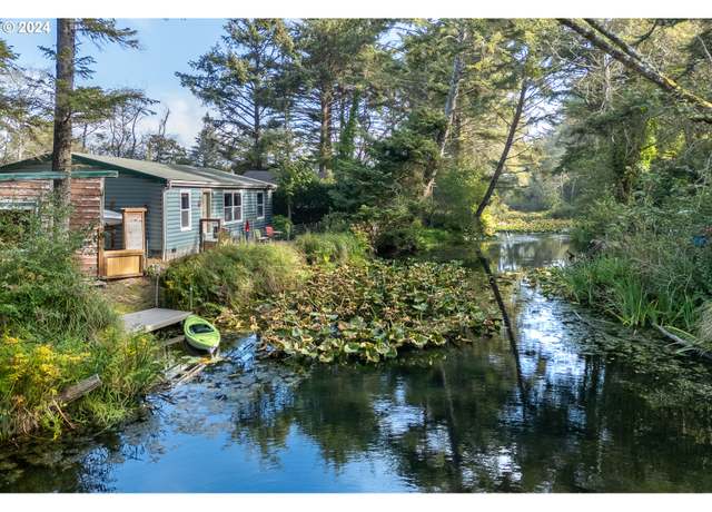 Property at 1232 SE 2nd Ct, Lincoln City, OR 97367, 3 beds, 2 baths