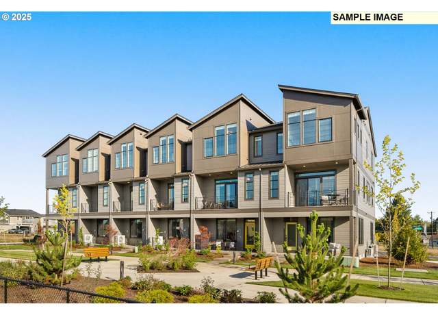 Property at 3514 SE Brookwood Ave, Hillsboro, OR 97123, 3 beds, 2.5 baths
