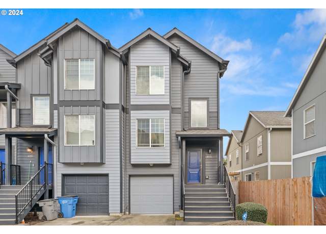 Property at 6113 NE 34th St, Vancouver, WA 98661, 3 beds, 2.5 baths