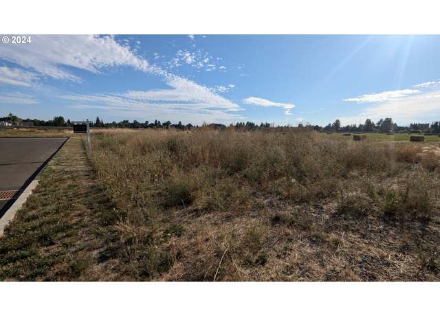 Property at 585 Airport Rd, Independence, OR 97351