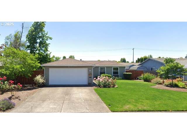 Property at 283 SW 12th Ave, Canby, OR 97013, 3 beds, 2 baths