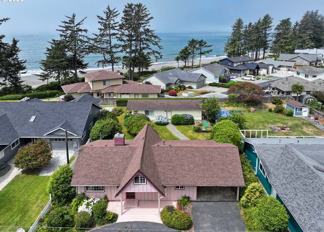 Property at 14674 Wollam Rd, Brookings, OR 97415, 3 beds, 1.5 baths