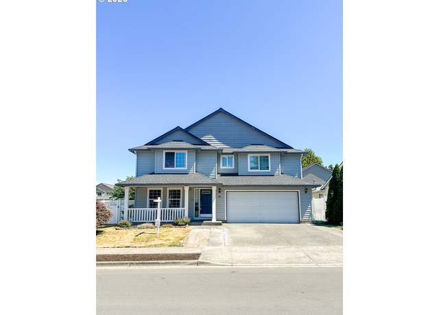 Property at 1311 NW 26th Ave, Battle Ground, WA 98604, 4 beds, 2.5 baths
