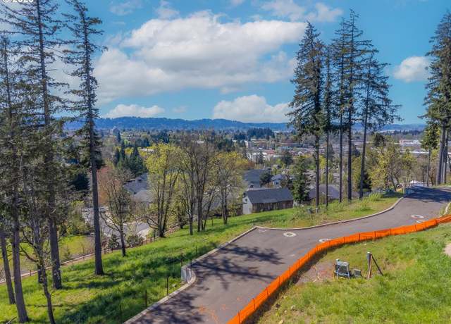 Property at 1230 Evening Star Ln, Eugene, OR 97401