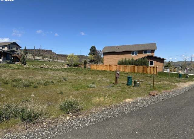 Property at 419 Little Lake Rd, Maupin, OR 97037
