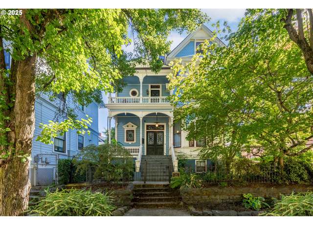 Property at 726 NW 22nd Ave, Portland, OR 97210, 7 beds, 5 baths