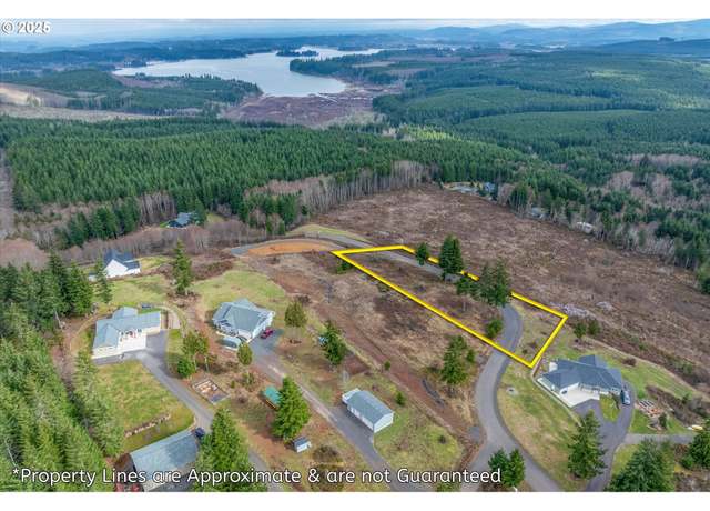 Property at 497 Red Hawk Dr #7, Castle Rock, WA 98611