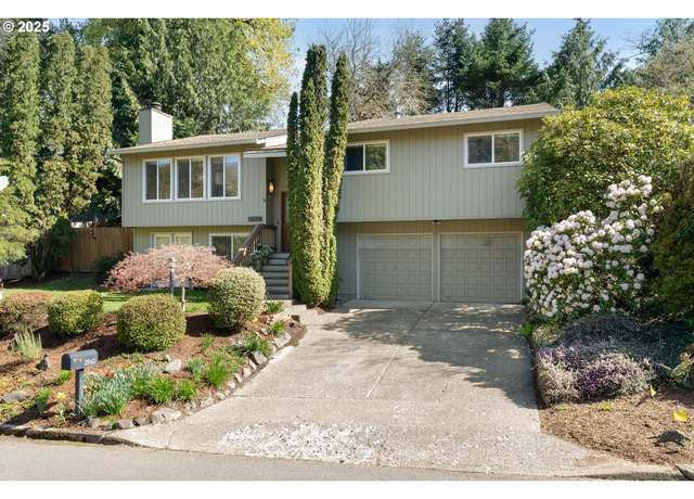 Property at 2962 SW Stanley Ct, Portland, OR 97219, 3 beds, 3 baths