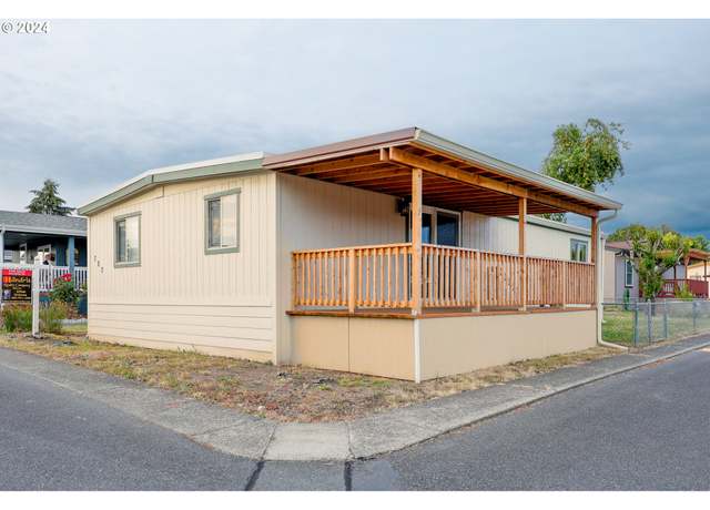 Property at 300 SW 7th Ave #707, Battle Ground, WA 98604, 2 beds, 1.5 baths