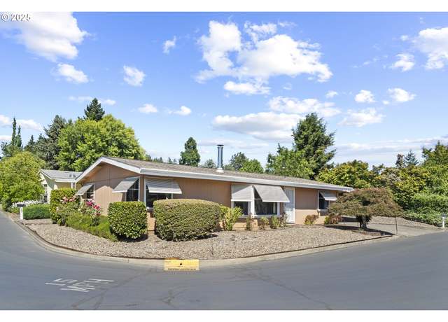 Property at 100 SW 195th Ave #204, Beaverton, OR 97006, 3 beds, 2 baths