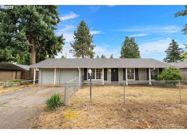 Property at 15721 SE Mill St, Portland, OR 97233, 3 beds, 1 bath
