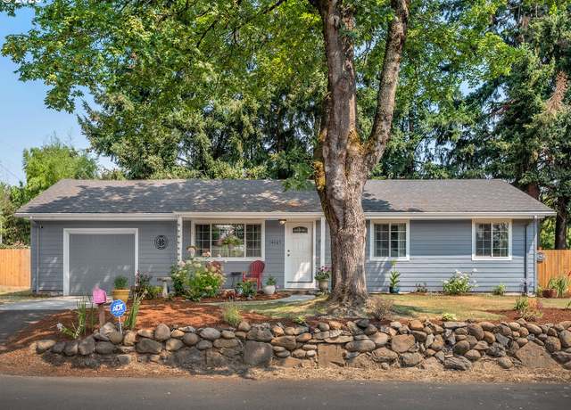Property at 14605 SE Stephens St, Portland, OR 97233, 3 beds, 1 bath