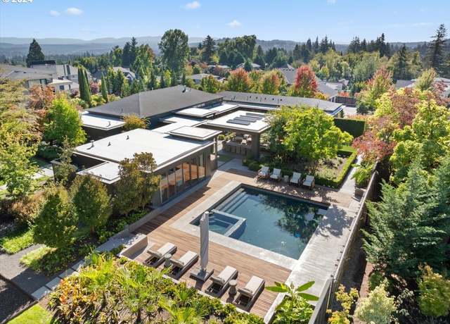 Property at 1933 Highlands Loop, Lake Oswego, OR 97034, 4 beds, 4.5 baths
