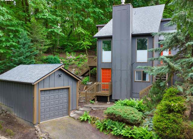 Property at 7705 S Fulton Park Pl, Portland, OR 97219, 3 beds, 3 baths
