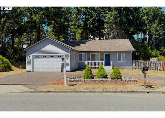 Property at 1120 Lakeshore Dr, Coos Bay, OR 97420, 3 beds, 2 baths
