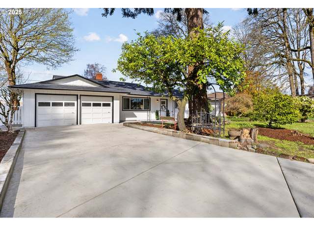 Property at 3908 NE Pacific Way, Vancouver, WA 98662, 3 beds, 2 baths