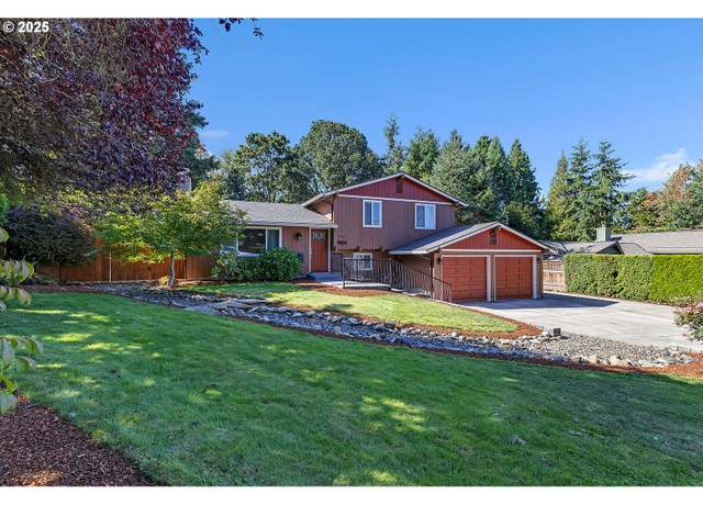 Property at 2519 NE 159th St, Ridgefield, WA 98642, 4 beds, 2.5 baths