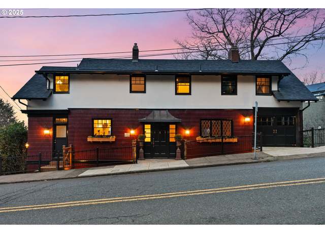 Property at 1442 SW Vista Ave, Portland, OR 97201, 5 beds, 4.5 baths