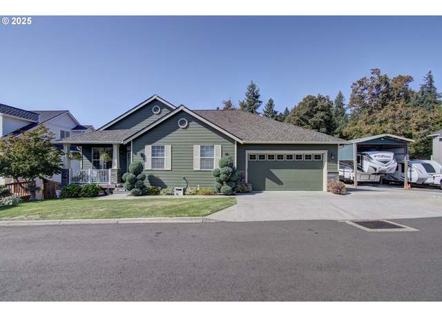 Property at 15223 SE Mistwood Way, Clackamas, OR 97015, 3 beds, 3 baths