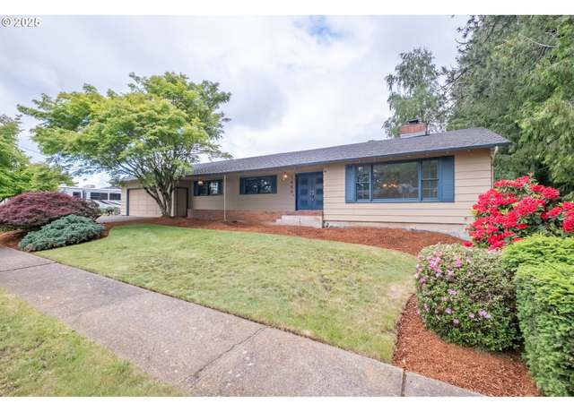 Property at 1485 Highland Dr, Stayton, OR 97383, 5 beds, 3 baths