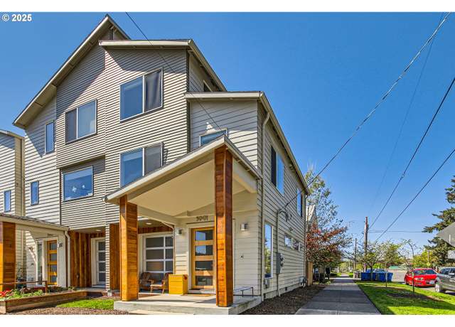 Property at 5991 N Michigan Ave #1, Portland, OR 97217, 3 beds, 2.5 baths