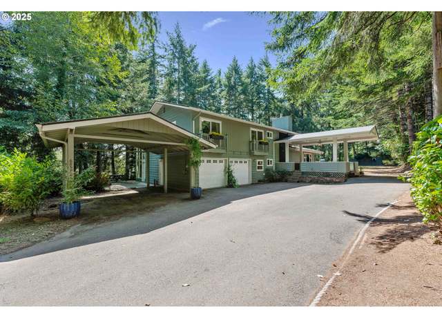Property at 68578 Summit View Dr, North Bend, OR 97459, 5 beds, 2.5 baths