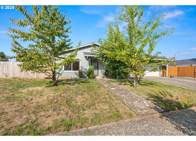 Property at 4206 NE 130th Ave, Vancouver, WA 98682, 4 beds, 1.5 baths
