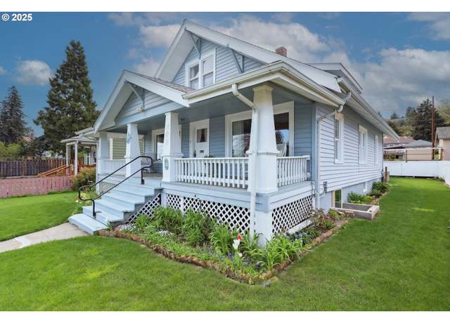 Property at 408 E 11th St, The Dalles, OR 97058, 3 beds, 2 baths